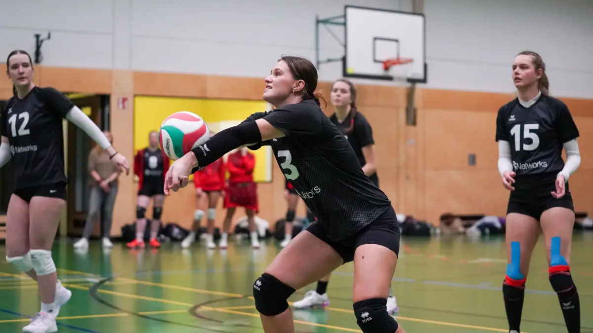 TSG Eislingen - TSV G.A Stuttgart 2: TSG Eislingen - TSV G.A Stuttgart 2
Annahme von Carina Illi (3)