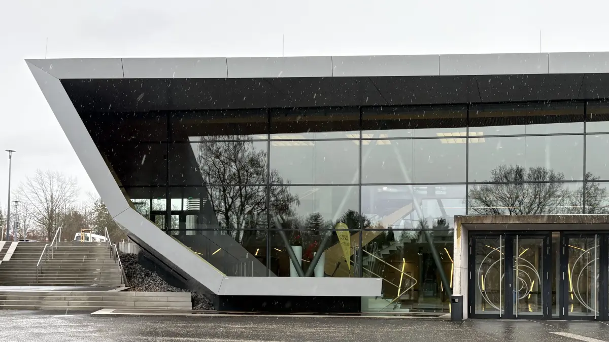 In der Stadthalle Balingen findet das Podium statt. Wir berichten auch per Livestream.