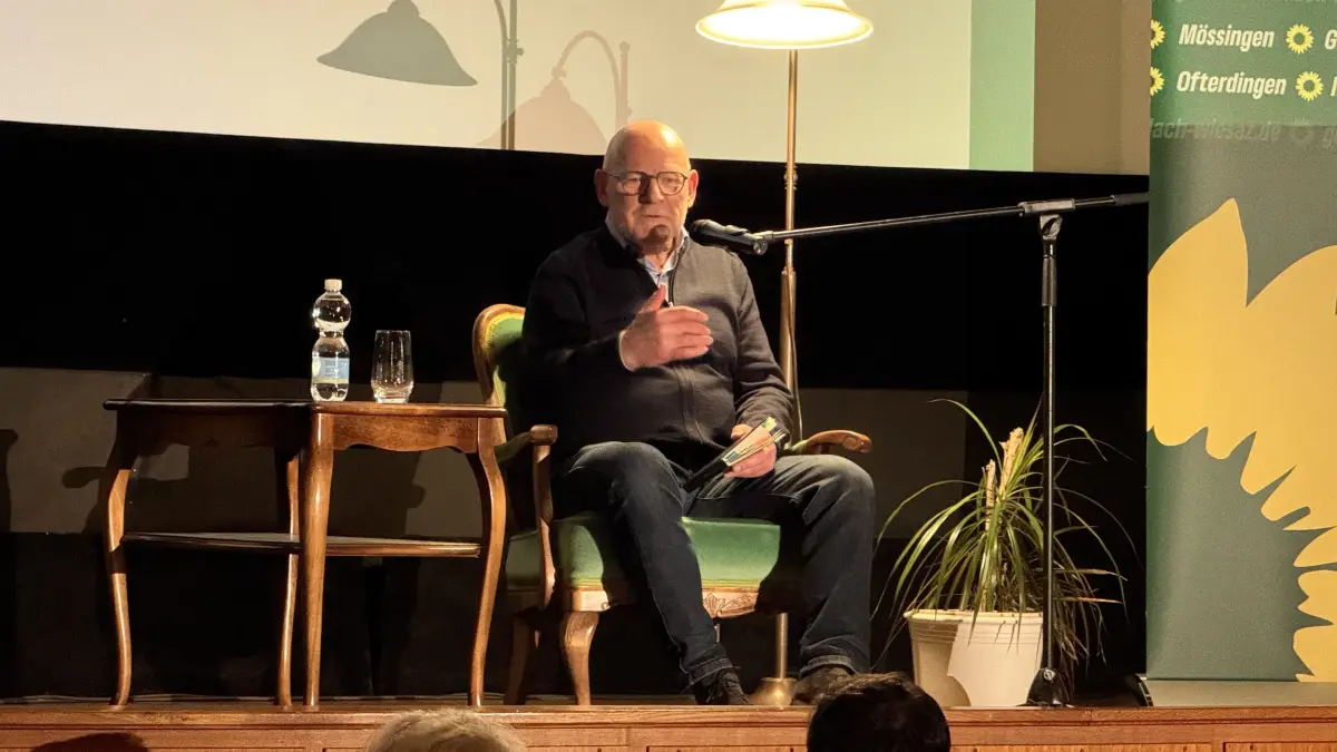 Mössingen Lichtspiele Winfried Winne Hermann Lesung Buch Verkehrsminister