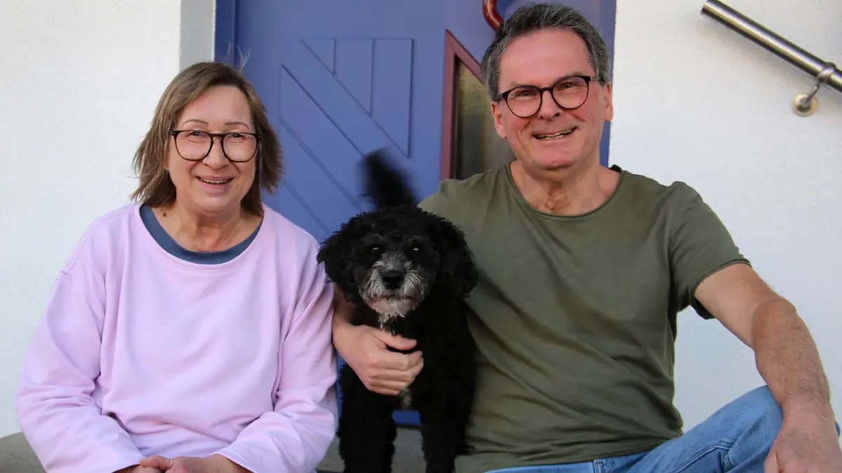 Ex-Ortsvorsteher Rainer Himmelsbach und Renate Schilling genossen „30 schöne Jahre in Weitingen“ und sagen mit einem weinenden und einem lachenden Auge leise servus.