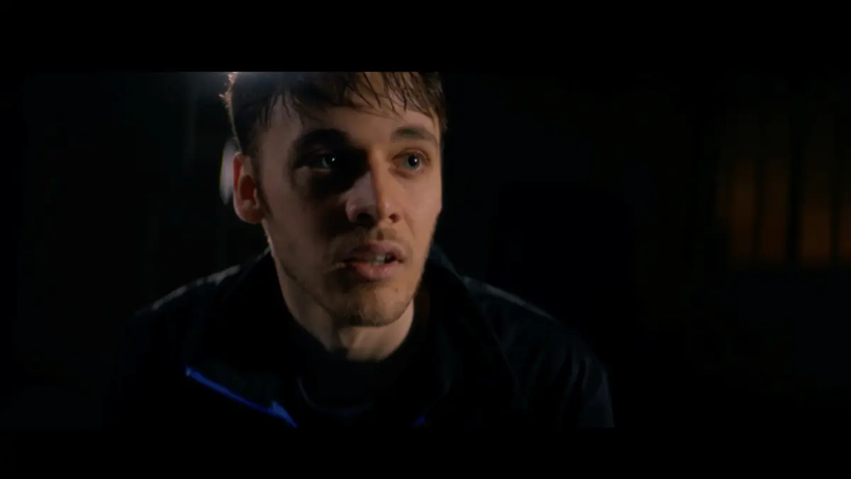 In seinem neuen Filmprojekt "Unter Erfolg" spielt Fabian Hanis den Tischtennisspieler Tobias.