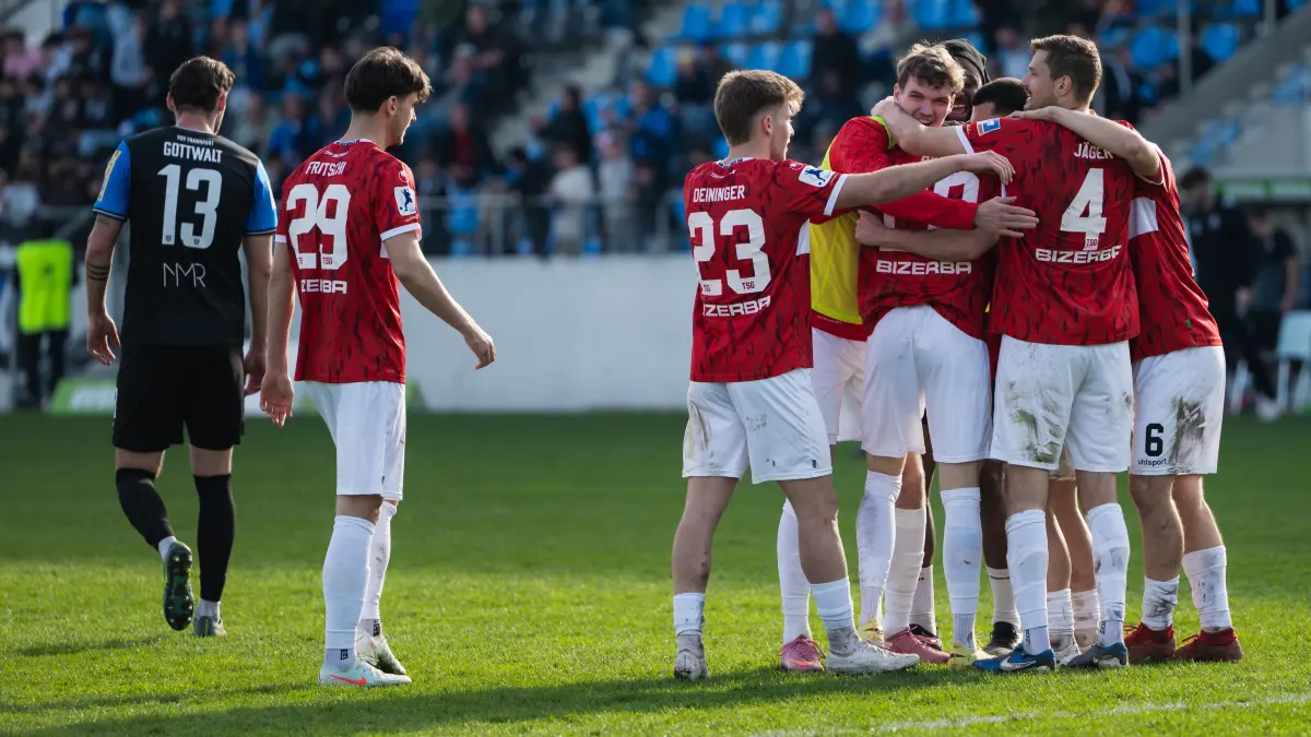 FSV Frankfurt vs. TSG Balingen, Fussball, Regionalliga Suedwest, 23 Spieltag, Saison 2025/2026, 07.03.2026: Jubel, Freude bei Ole Deininger (TSG Balingen, #23)
FSV Frankfurt vs. TSG Balingen, Fussball, Regionalliga Suedwest, 23 Spieltag, Saison 2025/2026, 07.03.2026
Eibner-Pressefoto/Attila Ziga