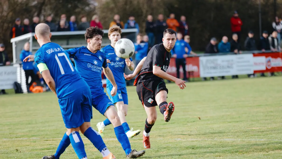 Fußball, Landesliga: Das waren die Spiele am Wochenende, u.a. mit dem Derby Staig gegen SSG