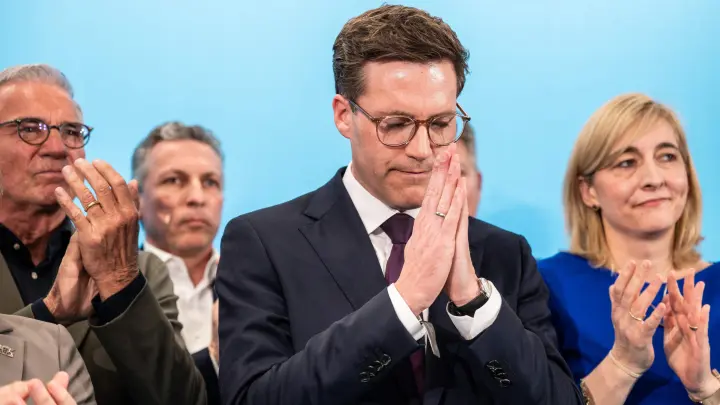 Wundenlecken – und dann? Warum es Manuel Hagel nicht richten konnte