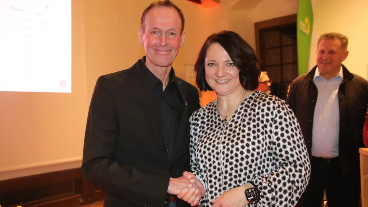 Anja Schmidt-Wagemann und Dr. Christoph Hammer