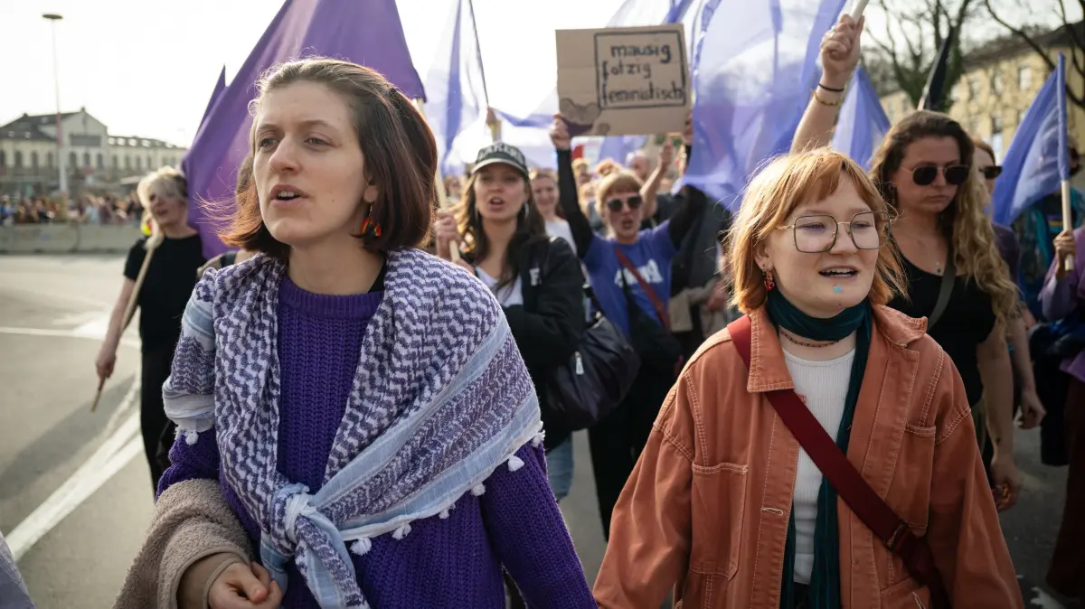 Demo Frauentag in Tübingen