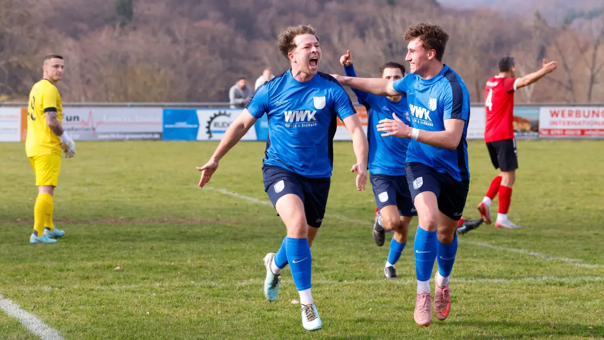 Fußball Bezirksliga VfL Mainhardt - SV Breuningsweiler, 1:3