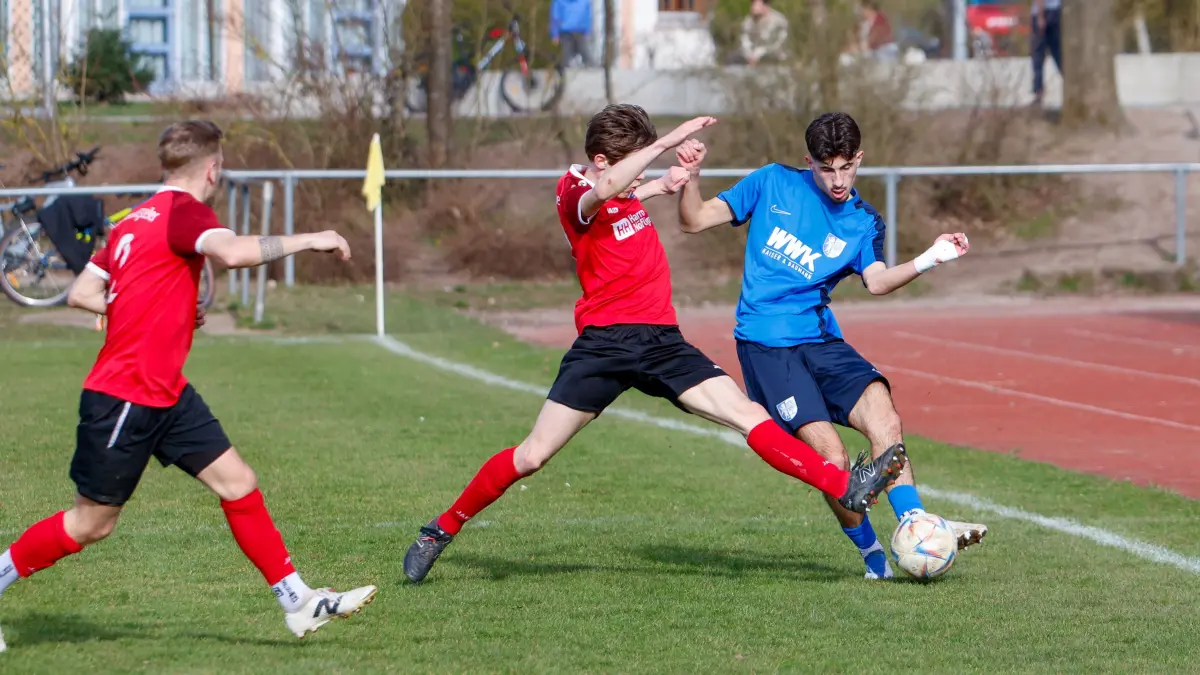 Fußball Bezirksliga VfL Mainhardt - SV Breuningsweiler, 1:3