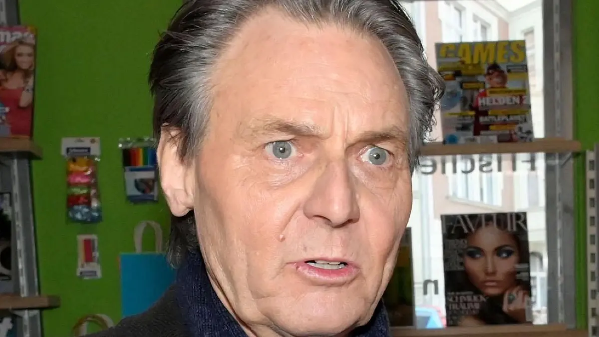 Jo Gerner (Wolfgang Bahro) bekommt bei GZSZ einen vielversprechenden Hinweis.