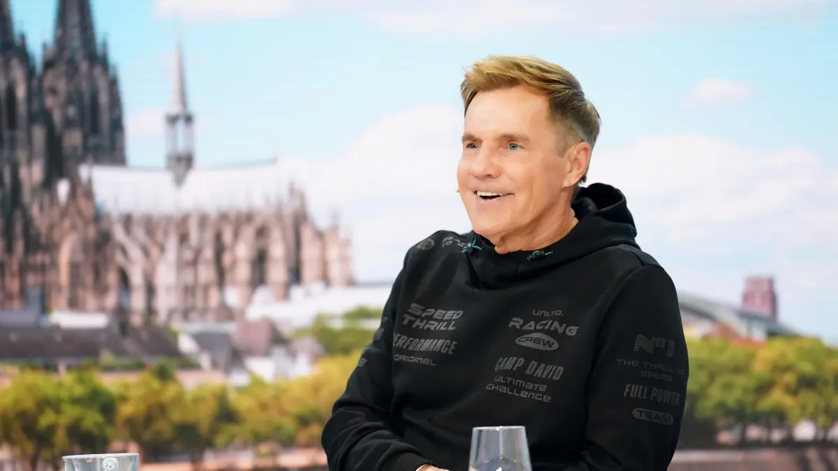 Jury-Urgestein Dieter Bohlen ist auch in Staffel 22 wieder dabei.