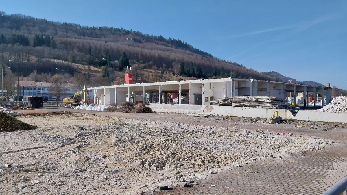 Abriss und Neubau sollen insgesamt zwei Jahre dauern, heißt es aus der Kaufland-Pressestelle. Hier eine Ansicht des Geländes aus nördlicher Sicht.