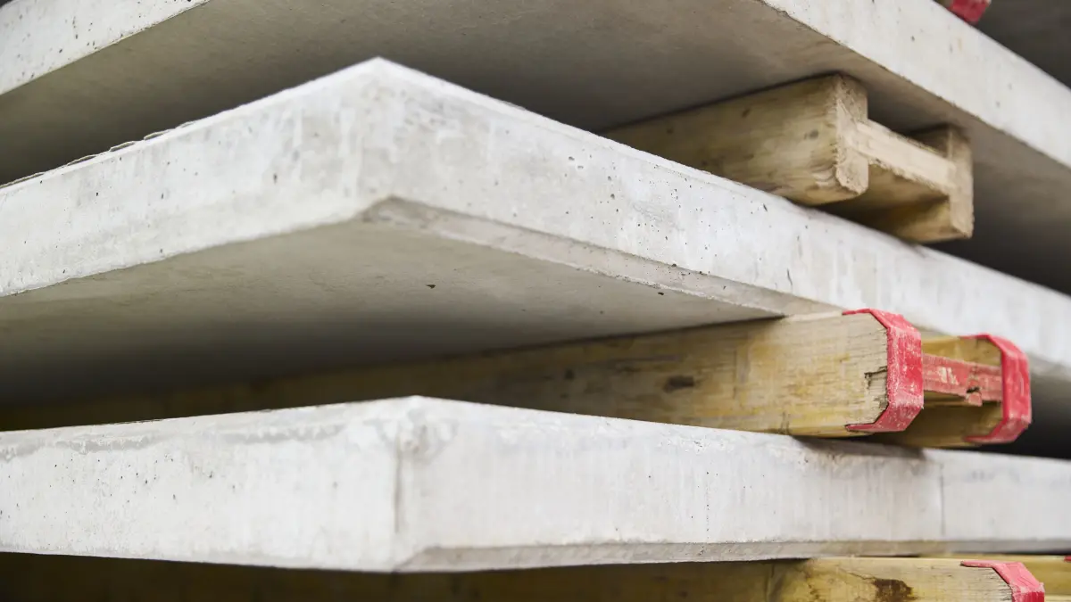 Innovative Baustoffe wie Carbonbeton ermöglichen materialeffiziente und CO2-reduzierte Konstruktionen.