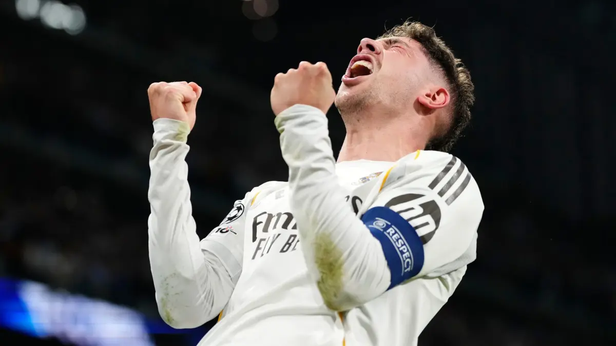 Real Madrid - Manchester City: 11.03.2026, Spanien, Madrid: Fußball, Männer: Champions League, Real Madrid - Manchester City, K.o.-Runde, Achtelfinale, Hinspiele, Santiago Bernabeu-Stadion. Federico Valverde von Real Madrid jubelt über sein Tor zum 1:0. Foto: Jose Breton/AP/dpa +++ dpa-Bildfunk +++