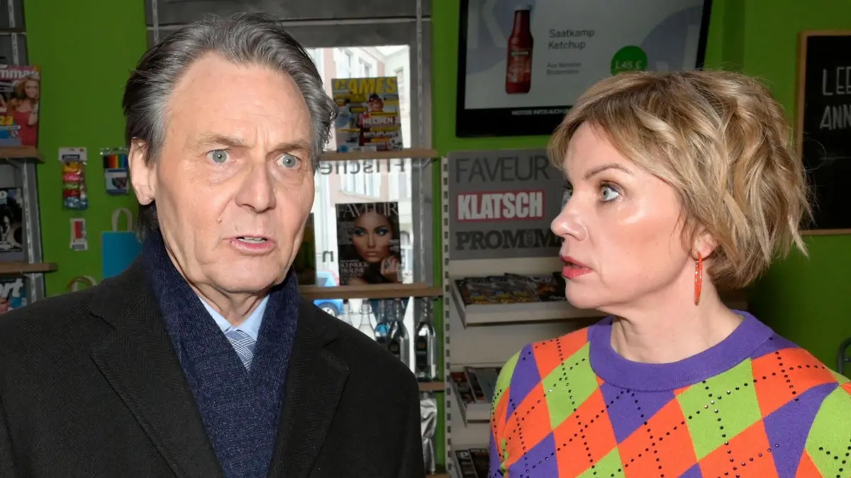 Jo Gerner (Wolfgang Bahro) unterstützt Yvonne (Gisa Zach) im Kampf gegen Zoe.