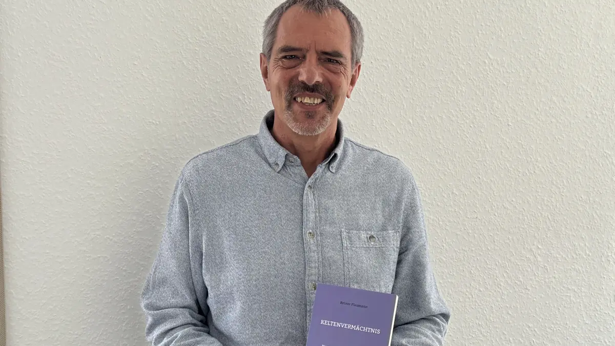 Der Albstädter Krimibuchautor Reiner Plaumann hat mit "Keltenvermächtnis" sein fünftes Buch herausgebracht.