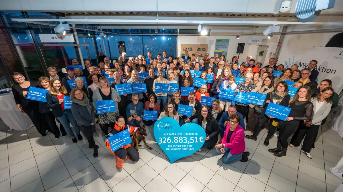 Gute Taten Ende Abschluss Abschlussveranstaltung Autohaus Auto-Team