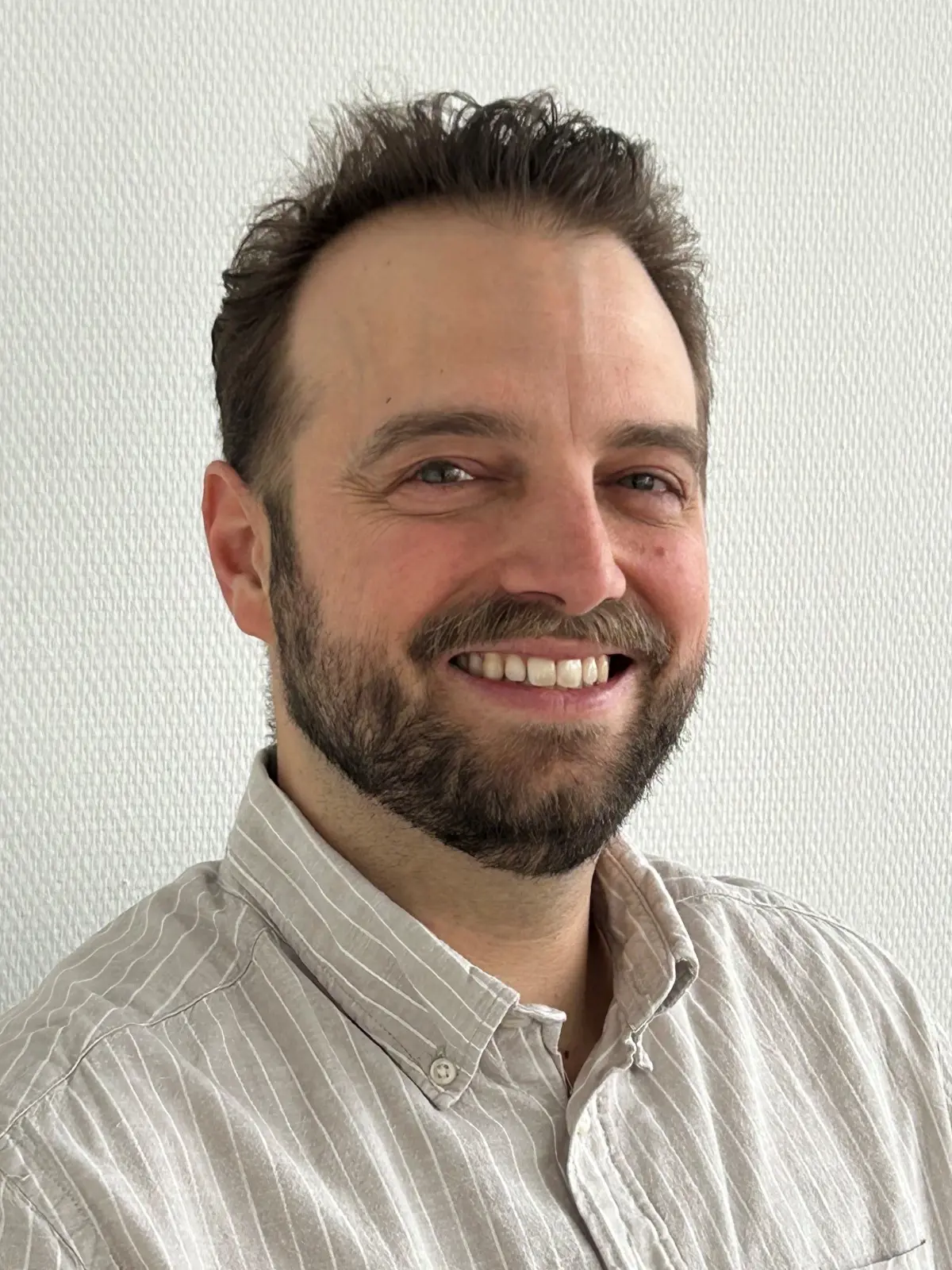 Dominik Ludi, Physiotherapeut, Qualitätsmanagement-Beauftragter und therapeutischer Leiter im ZAR.