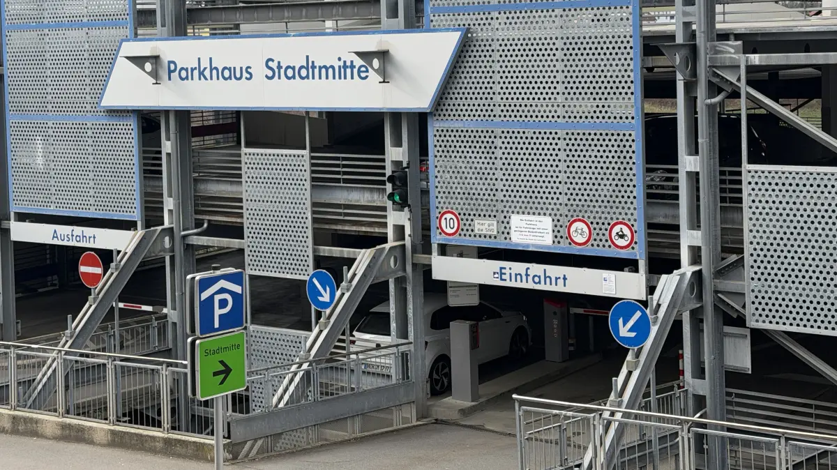 Die Stadtwerke wollen unter anderem den Aufzug im Parkhaus Stadtmitte erneuern.