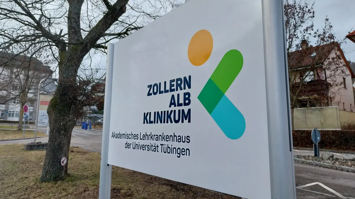 Teile der Zentralen Notaufnahme am Standort des Zollernalb-Klinikums in Albstadt werden zum 1. April an den Klinikstandort nach Balingen verlegt.