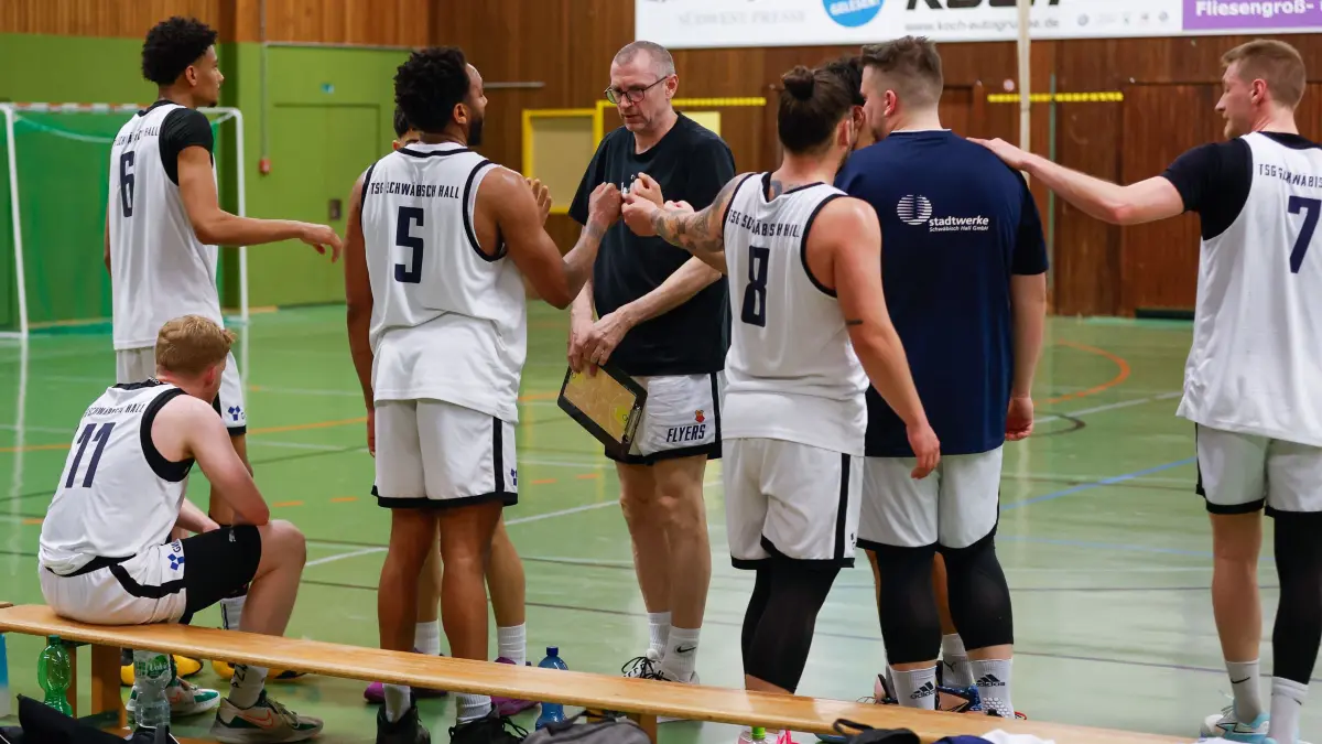 Basketball Oberliga Saison 2025/26 TSG Schwäbisch Hall Flyers - TSV Rottweil 73:65
