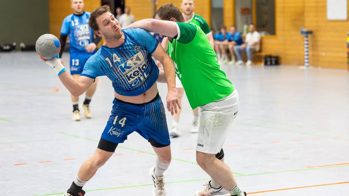 Handball Landesliga: Handball Landesliga; TV Treffelhausen - TSG Schnaitheim;
Steffen Baur (TV Treffelhausen, #14);
14.03.2026; Alb-Sporthalle, Böhmenkirch.
Foto: Thomas Madel