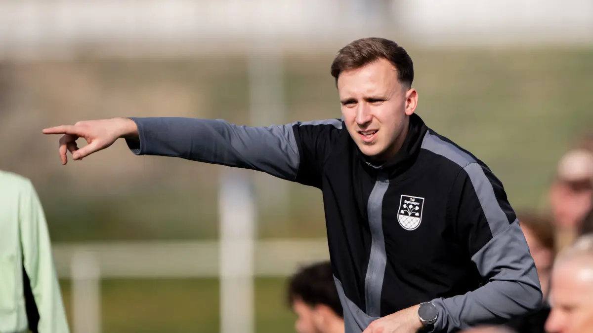Gibt ab jetzt die Richtung bei den A-Juniorenfußballern des TuS Ergenzingen vor: Trainer Dennis Benzinger.