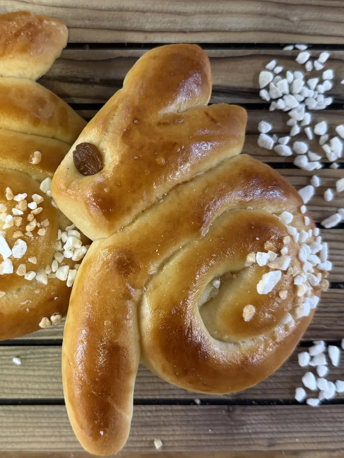 Osterhasen aus Hefeteig