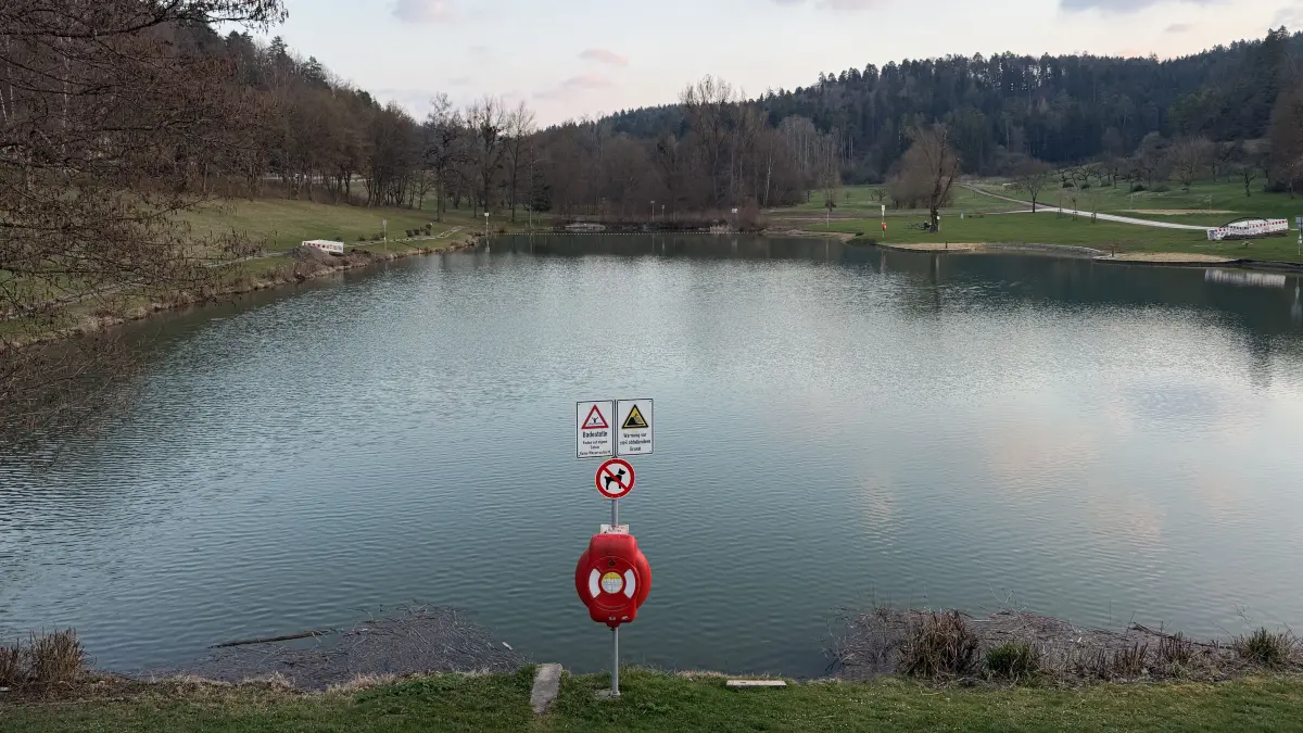 Es ist wieder Wasser im Rangendinger Stausee.