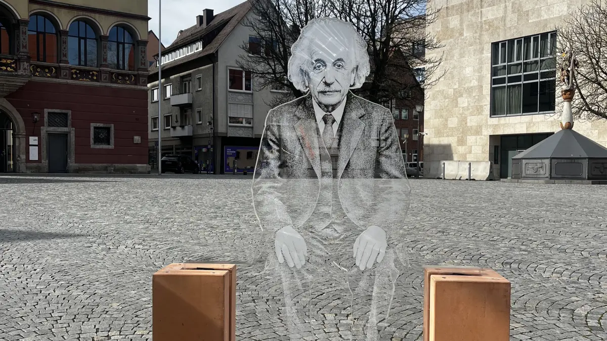 Selfie-Point Albert Einstein auf dem Weinhof