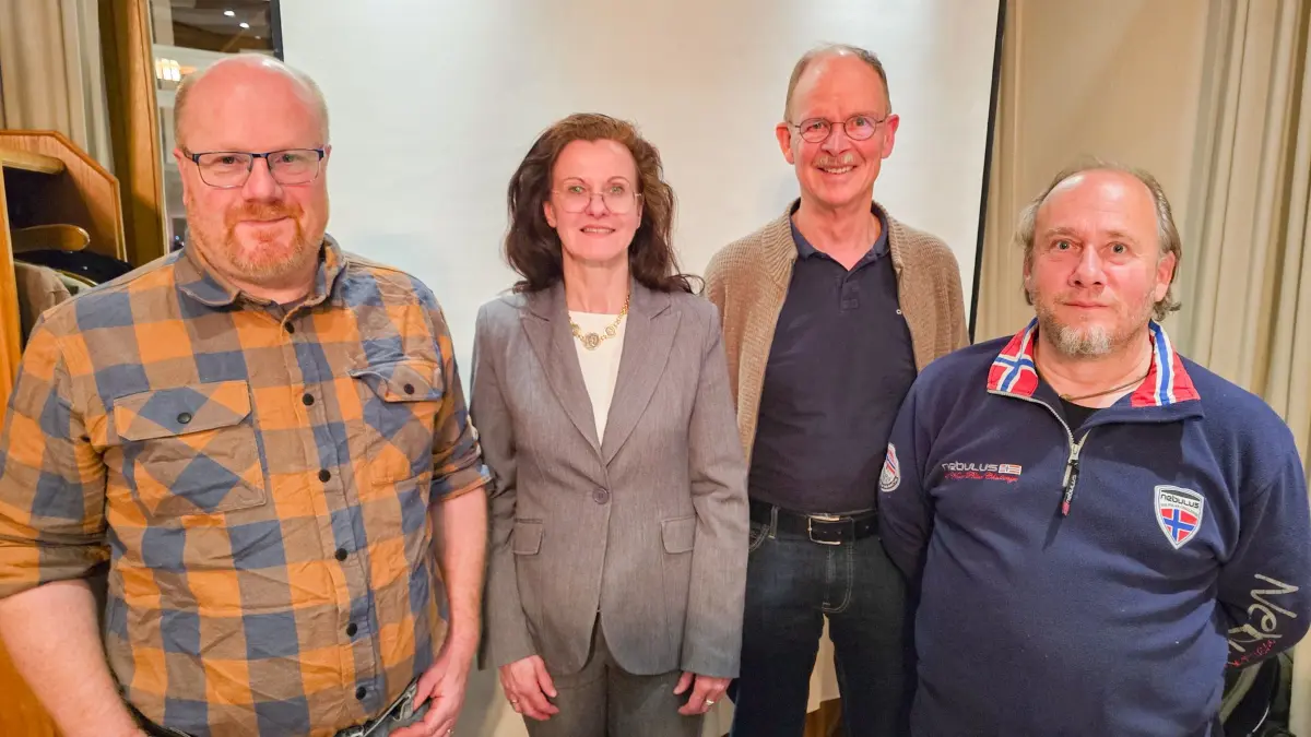 Die Führungsriege vom Förderverein Freilichtmuseum Villa Rustica in Stein, von links: Kassier Christoph Schoder, 1. Vorsitzende Iris Kappler, Schriftführer Peter Katzenberger, 2. Vorsitzender Bernd Brunner.
