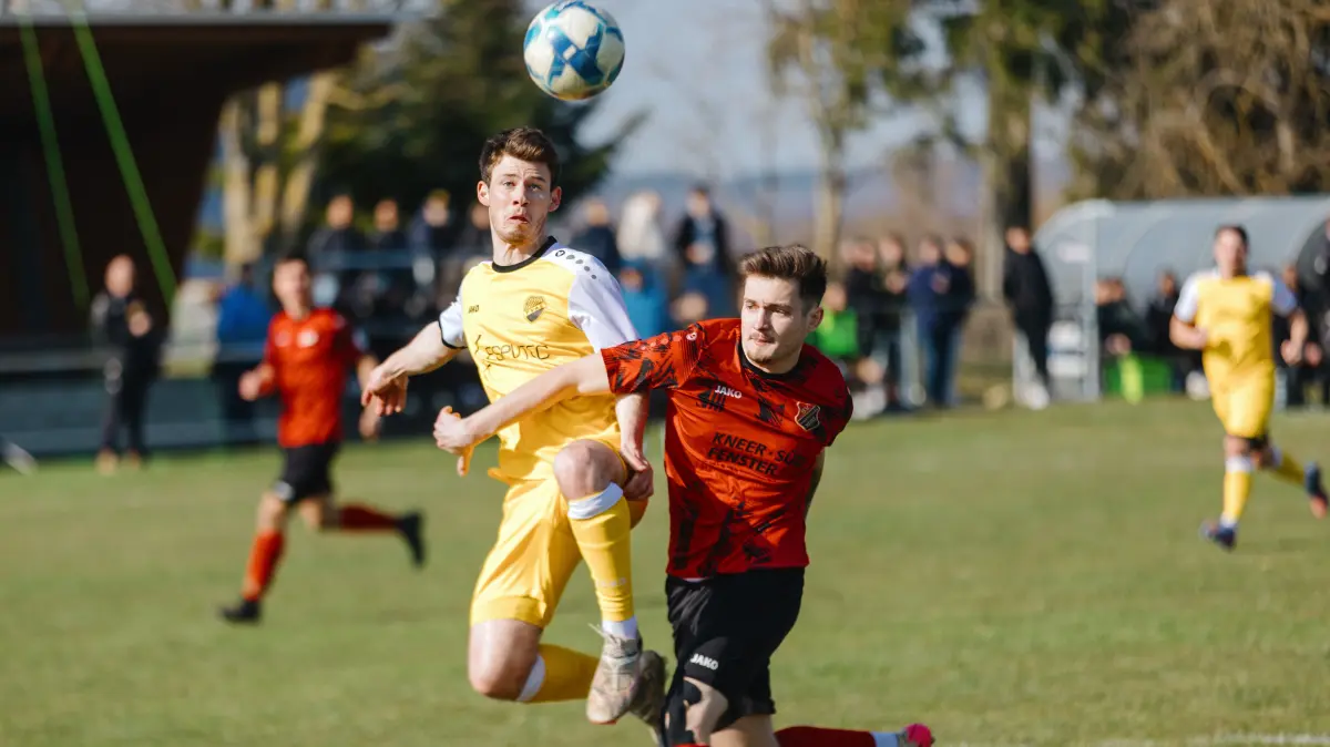 Fußball, Donau/Iller, Bezirksliga, FV Asch-Sonderbuch gegen SV Westerheim