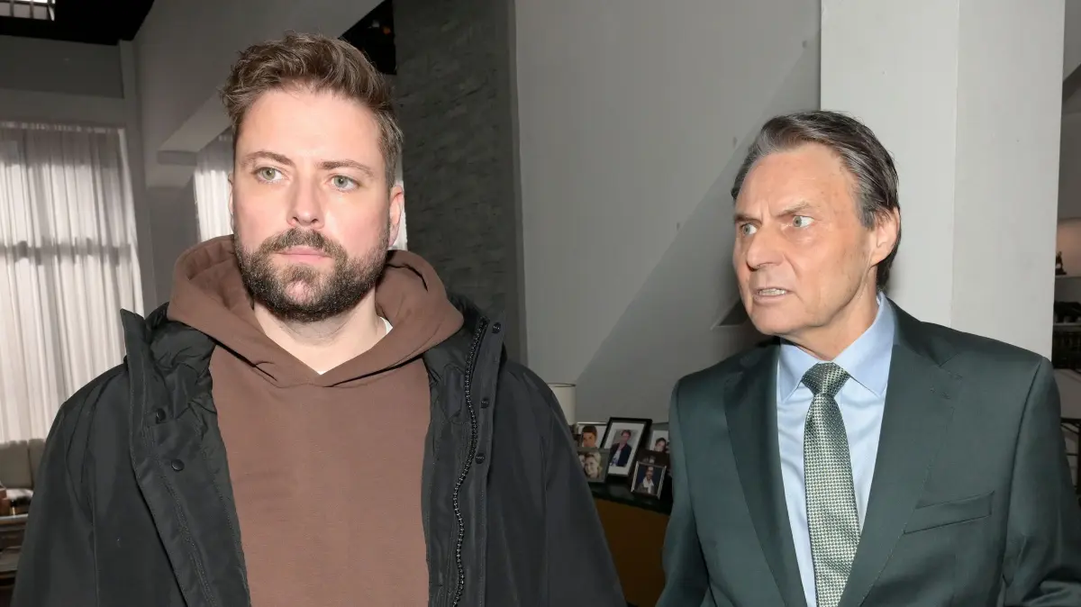 John (Felix von Jascheroff) und Jo Gerner (Wolfgang Bahro) kämpfen derzeit gegen Zoe.