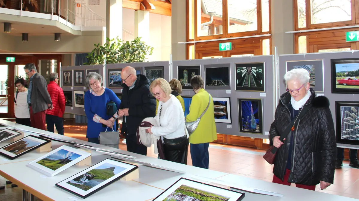 Über 400 Interessierte besuchten am Wochenende die Jahresausstellung der Fotogruppe Bisingen in der Hohenzollernhalle.