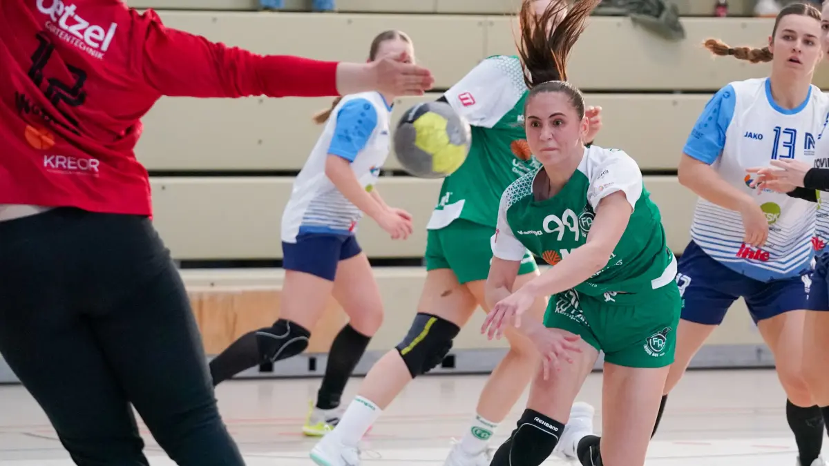 Frisch Auf Göppingen 2 - Sport-Union Neckarsulm 2
Sophia Mohr (99) mit 10 Treffern erfolgreichste Werferin des Spiels.