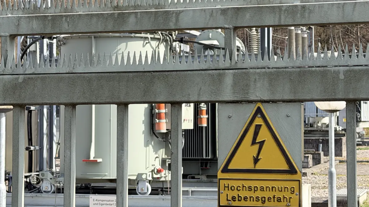 Wird umgebaut: Das Umspannwerk am Kogelstein zwischen Schelklingen und Schmiechen.