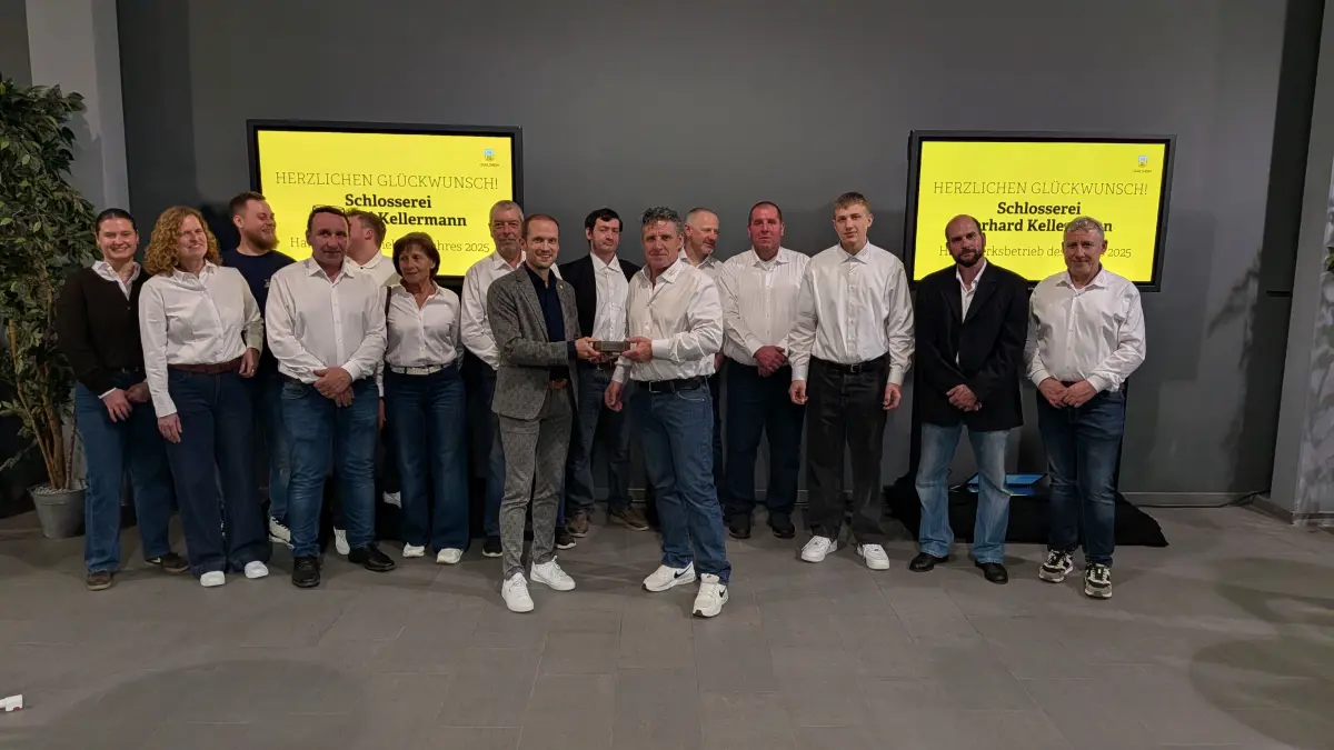 Preisübergabe Wirtschaftspreis der Stadt Crailsheim "Handwerksunternehmen des Jahres 2025" an Schlosserei Gerhard Kellermann aus Tiefenbach