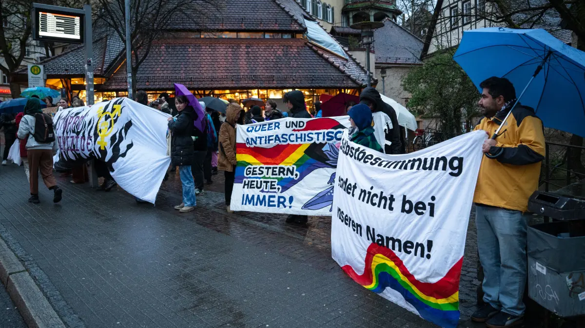 Criticism of Alice Schwarzer in Tübingen: Woman? Man? “Just be human”
