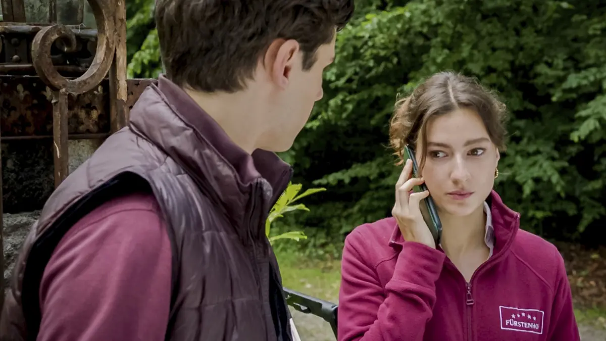 Bei „Sturm der Liebe“ wird die Luft für Elias (Orlando Lenzen) und Olivia (Soraya Bouabsa) dünner.