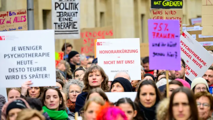 Wegen Honorarkürzung drohen noch längere Wartezeiten für Patienten