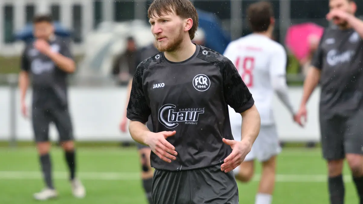 TSG Tuebingen vs. FC Rottenburg , Fussball, Verbandsliga Wuerttemberg, 24. Spieltag, Saison 2025/2026, 28.03.2026: Maxime Ackermann (FC Rottenburg, #07) ist bedient nach dem 1:0
TSG Tuebingen vs. FC Rottenburg , Fussball, Verbandsliga Wuerttemberg, 24. Spieltag, Saison 2025/2026, 28.03.2026,
Foto: Eibner-Pressefoto/Ralph Kunze