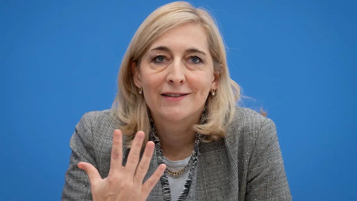 Gesundheitsministerin Warken