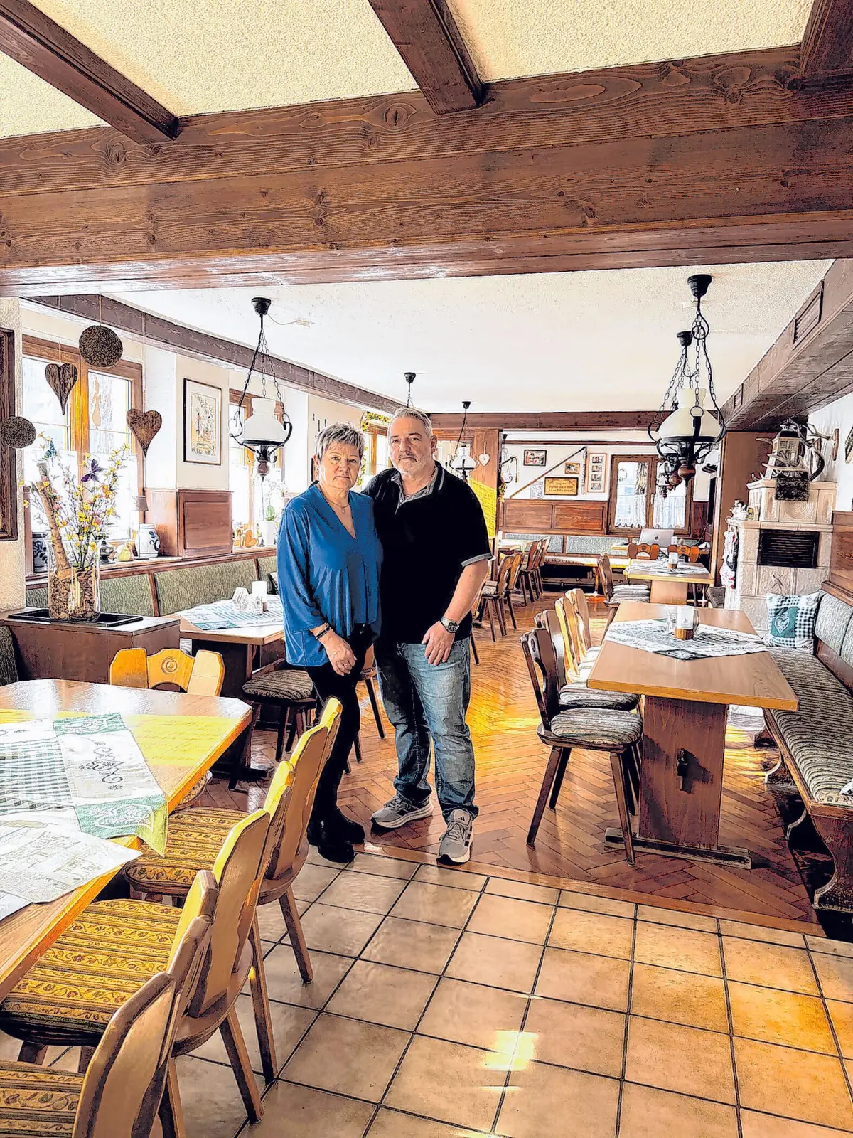 Uwe Kreuzkamp und seine Frau Sabine betreiben den Landgasthof in Weiler seit 25 Jahren.⇥Fotos: Privat/bs