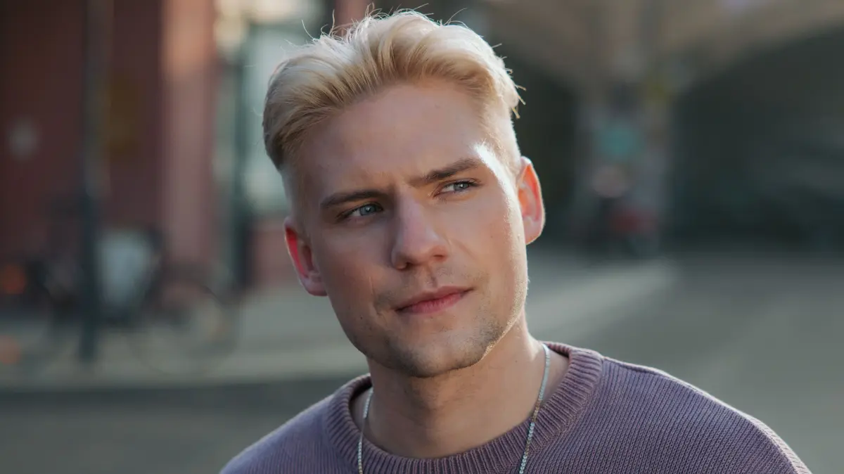 Moritz (Lennart Borchert) hat Robin nicht bei seiner Flucht ins Ausland begleitet.