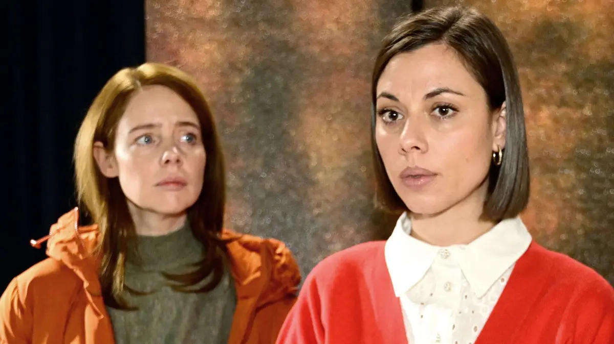 Bei GZSZ wird es einen Mord geben. Toni (Olivia Marei) oder Matilda (Anna-Katharina Fecher): Eine Serienrolle wird sich detailliert mit dem Todesfall beschäftigen müssen.