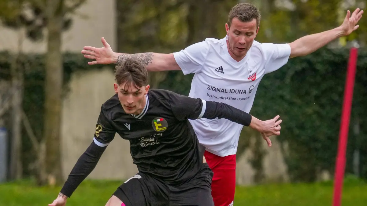 Fußball, Donau/Iller, Esperia Neu-Ulm gegen FV Gerlenhofen, Kreisliga A3