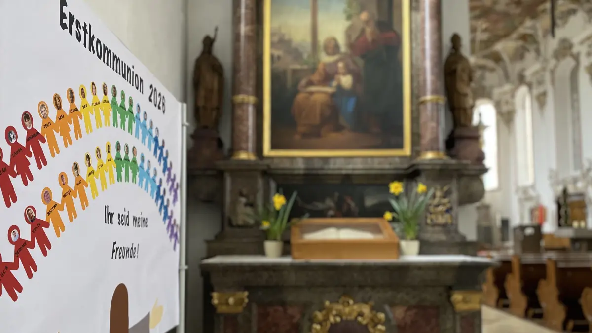 Erstkommunion in St. Blasius Kommunion in Ehingen Vorstellung der Kommunionkinder