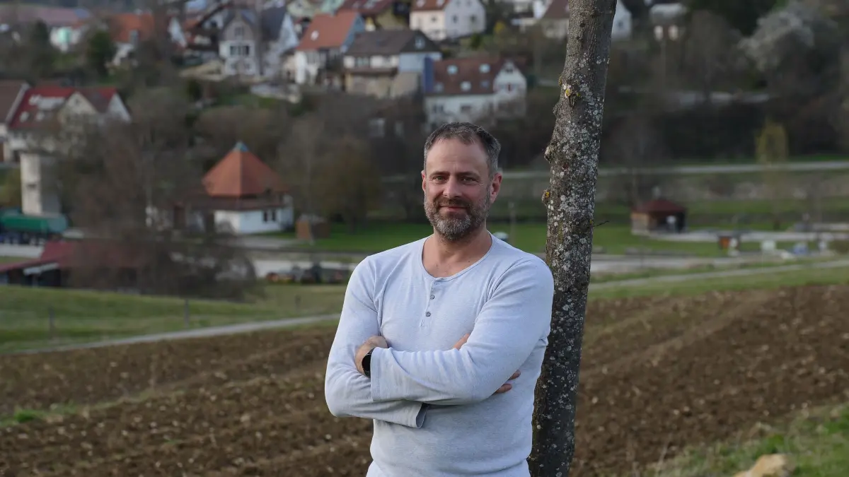 Markus Brandt und seine Familie fühlen sich in Gomadingen wohl. Der Polizist möchte in seiner Heimatgemeinde Bürgermeister werden.