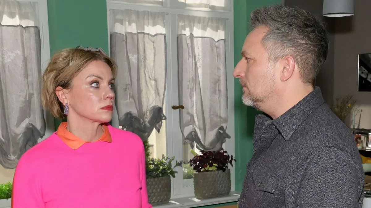 Yvonne (Gisa Zach) und Michi (Lars Pape) stehen vor einer großen Herausforderung.