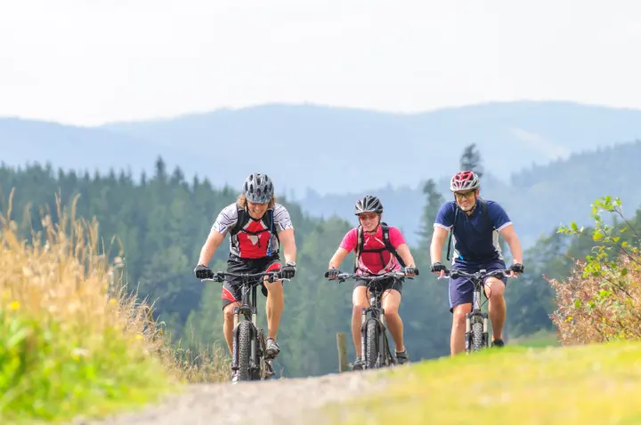 Seen, Schlösser und Augmented Reality – 7 Geheimtipps für die nächste Radtour