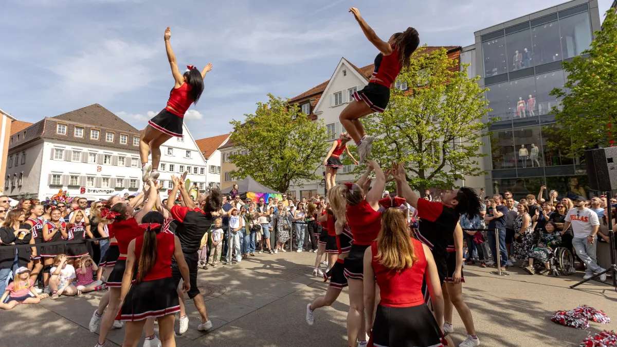 Auch der Tanzsportclub „Dancing Shoes“ macht am Sonntag bei „Fit in den Frühling“ wieder mit.